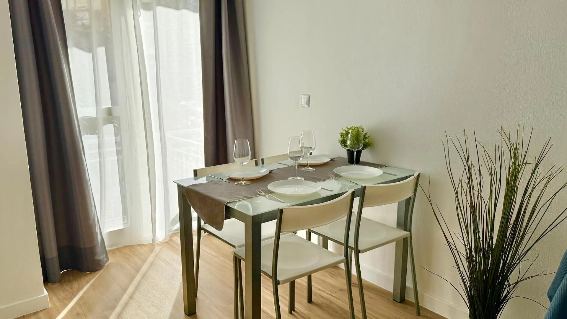 Estudio En Nogalera Con Piscina Torremolinos Apartmán